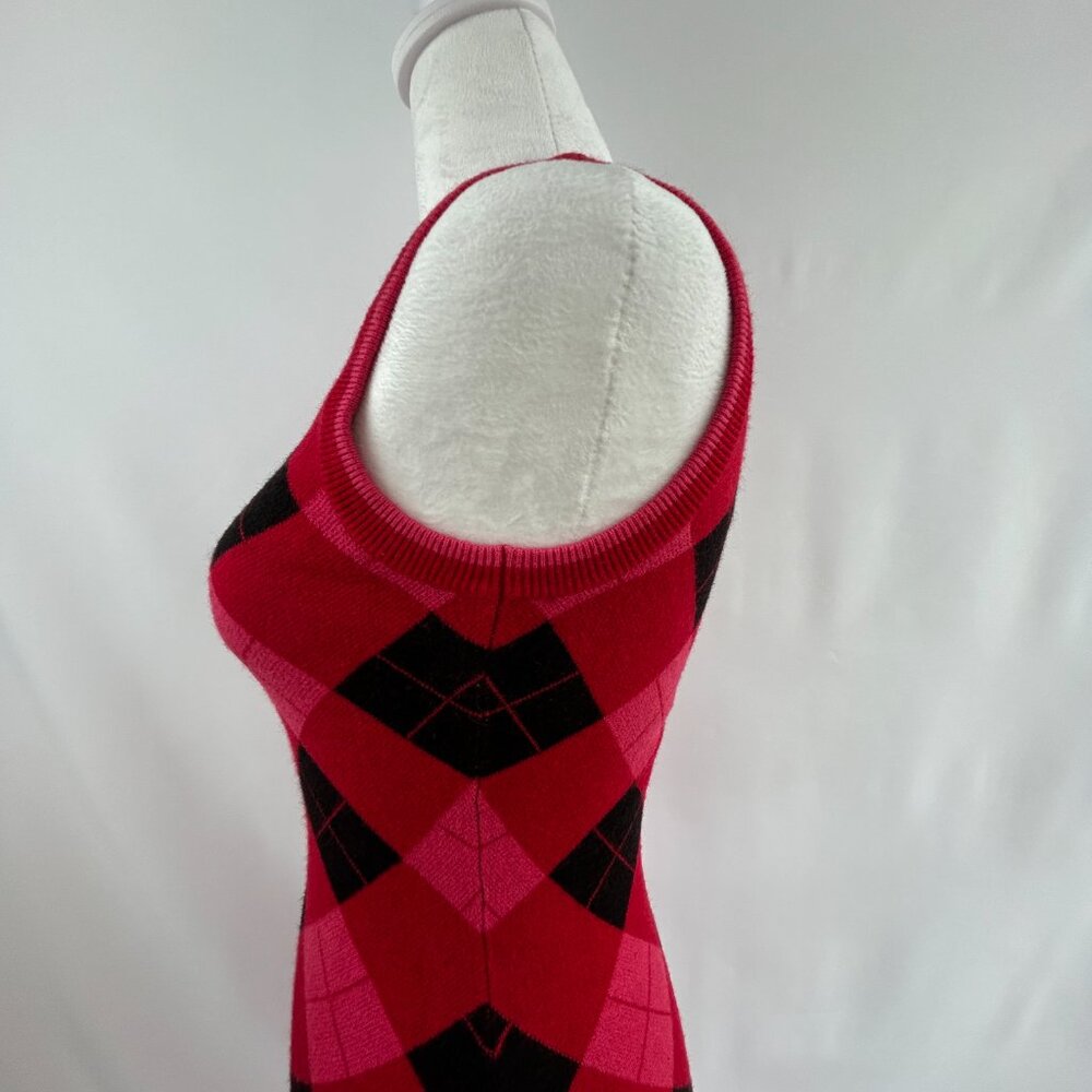 Sleeveless Red Argyle Knit Dress - Picture 5 of 12